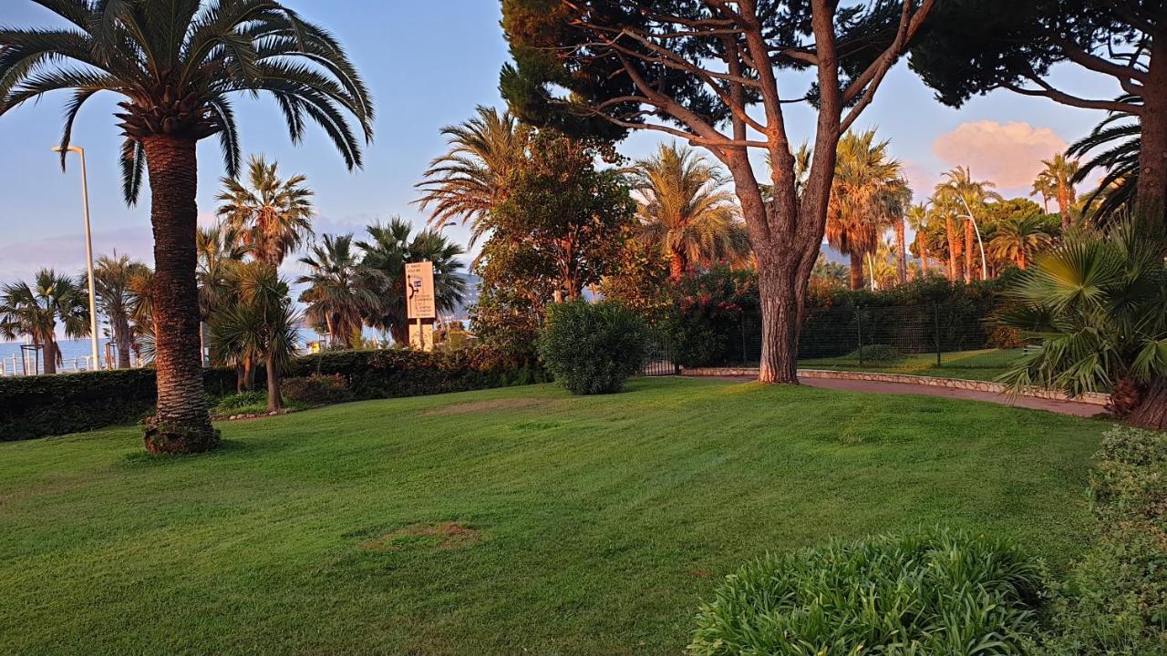 Garden And Beach Sea View Apartment Cannes Dış mekan fotoğraf